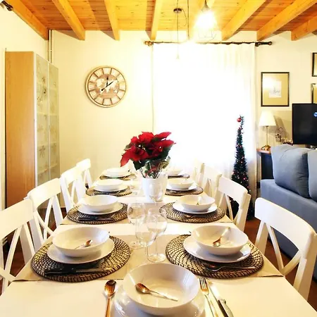 El Balcon De Rozas 度假居